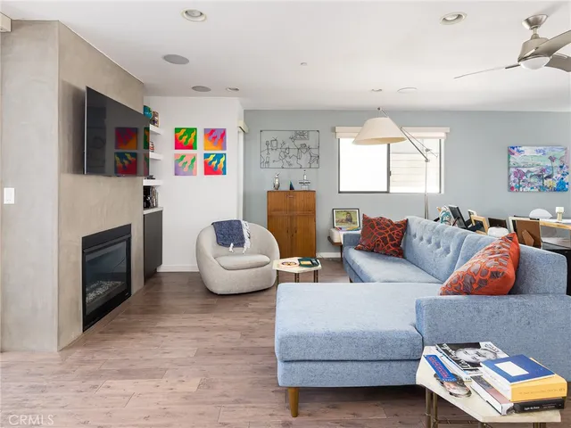 $1,499,000 | 121 East Walnut Avenue, El Segundo, CA 90245