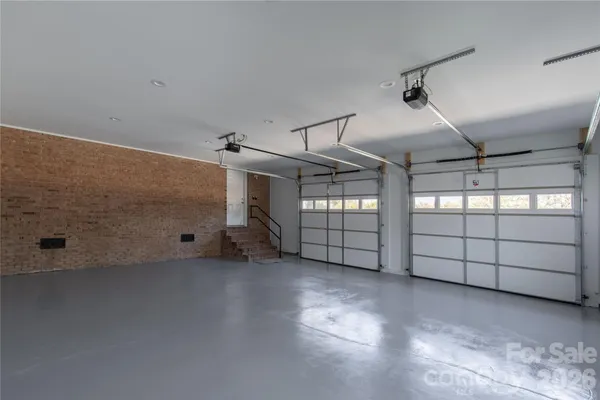 a view of a garage