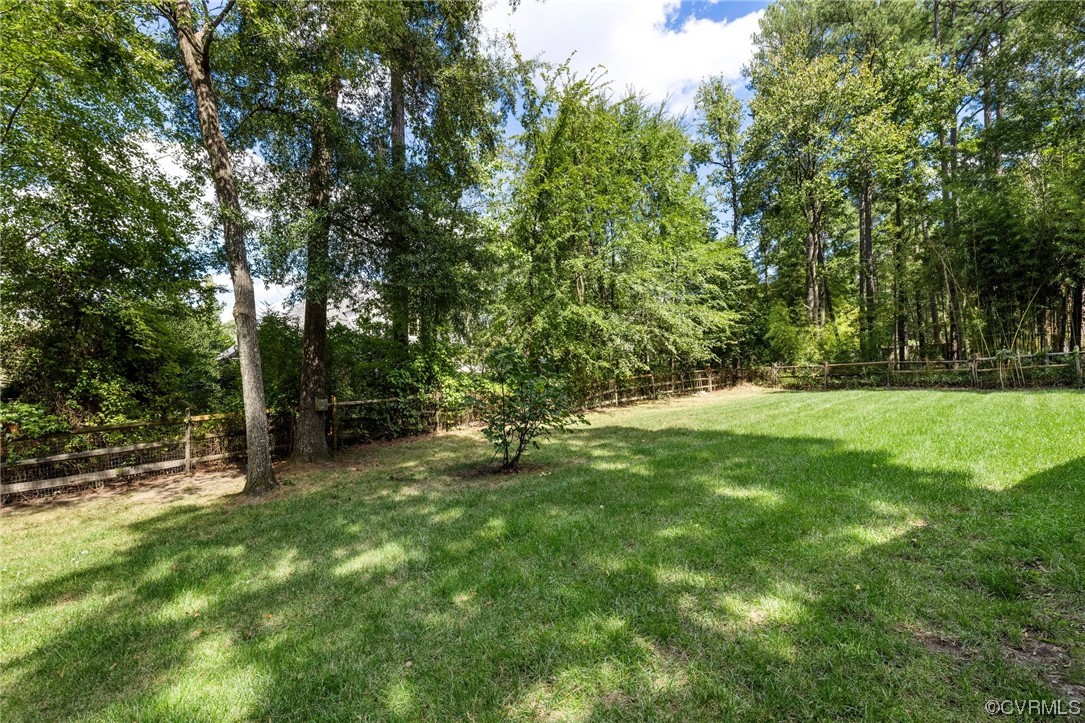 10609 Dover Pointe Road North Henrico, VA 23238 - Photo 40 of 44 Gallery Image 40