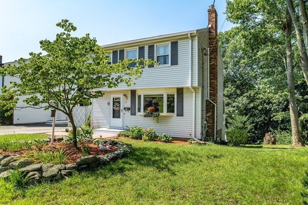 42 Parkview Road Reading, MA 01867 - Photo 1 of 32 Gallery Image 1
