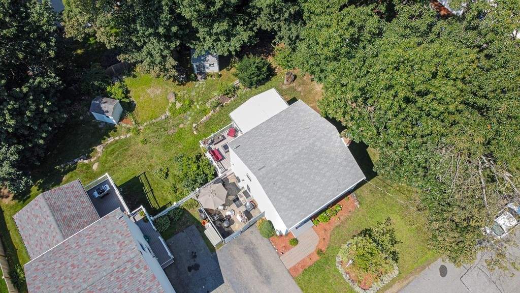 42 Parkview Road Reading, MA 01867 - Photo 24 of 32 Gallery Image 24