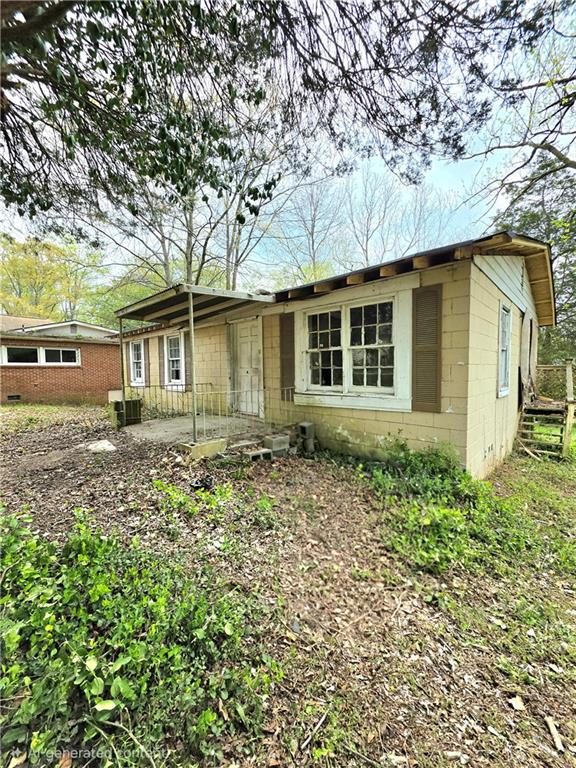 7074 Hammond Way Lithonia, GA 30058 - Photo 3 of 17