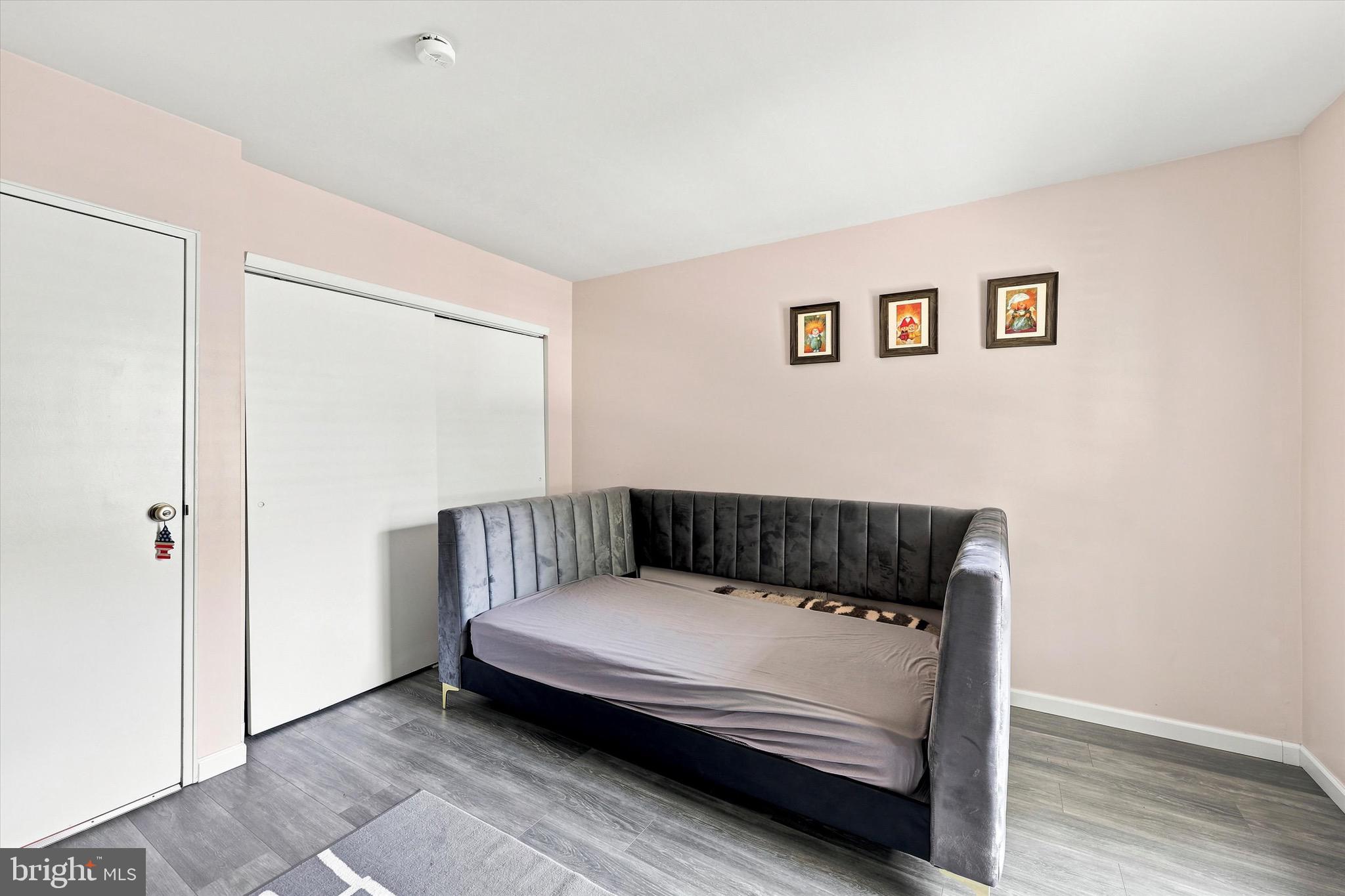 441 Tomlinson Road, Unit G17 Philadelphia, PA 19116 - Photo 14 of 16 2nd bedroom
