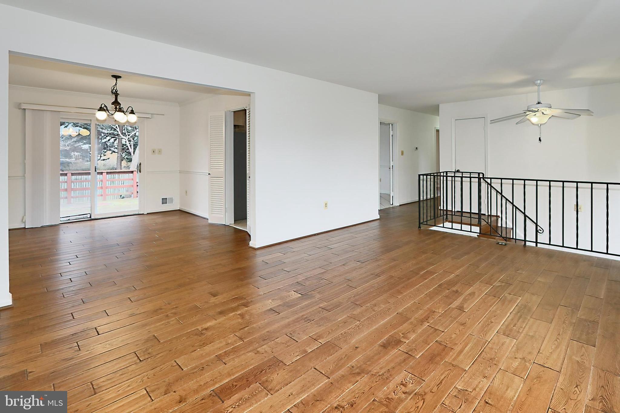 3128 Flintlock Road Fairfax, VA 22030 - Photo 9 of 39 Gallery Image 9