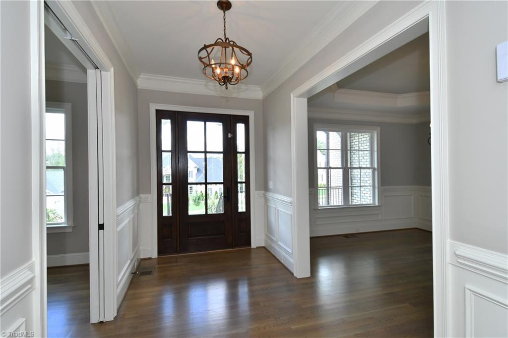 1011 Heron Ridge Road Winston-Salem, NC 27106 - Photo 3 of 27 Gallery Image 3