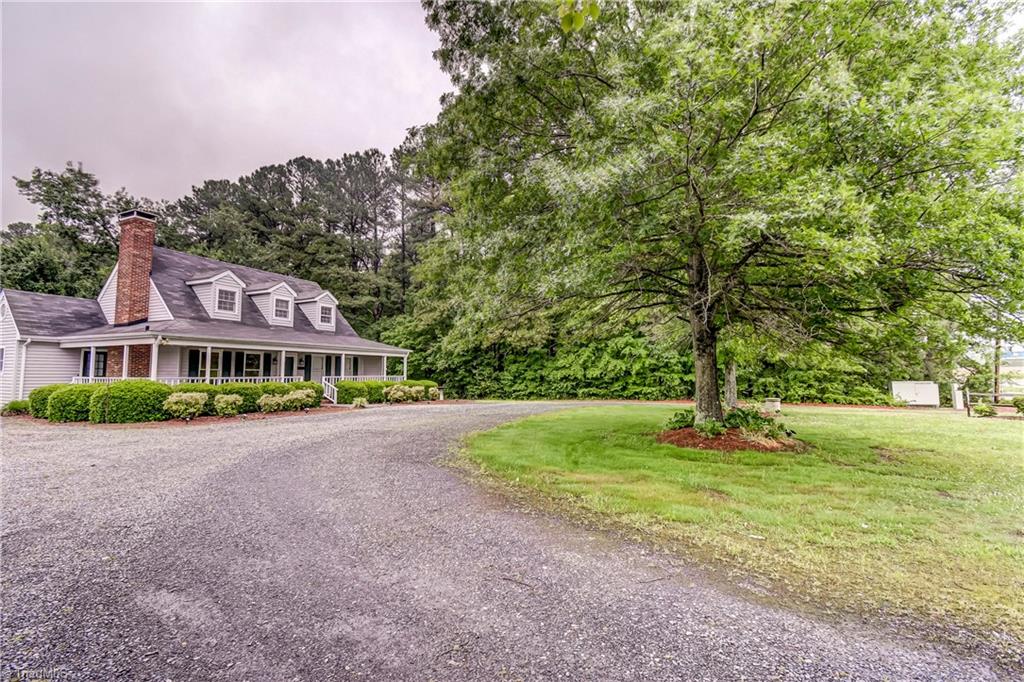 1030 Sandy Cross Road Reidsville, NC 27320 - Photo 2 of 35