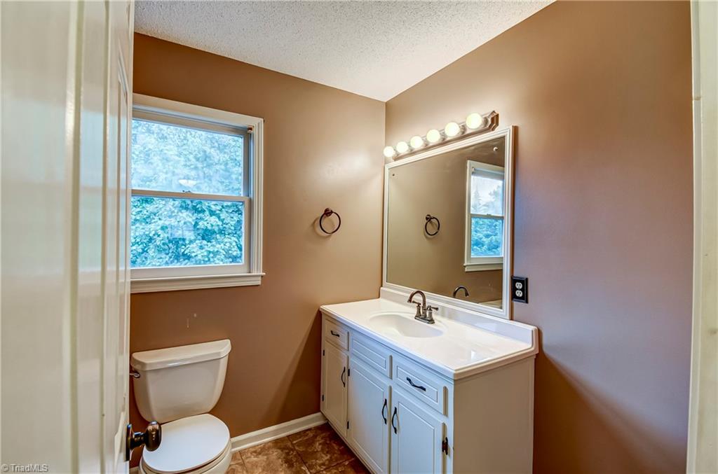 1030 Sandy Cross Road Reidsville, NC 27320 - Photo 26 of 35