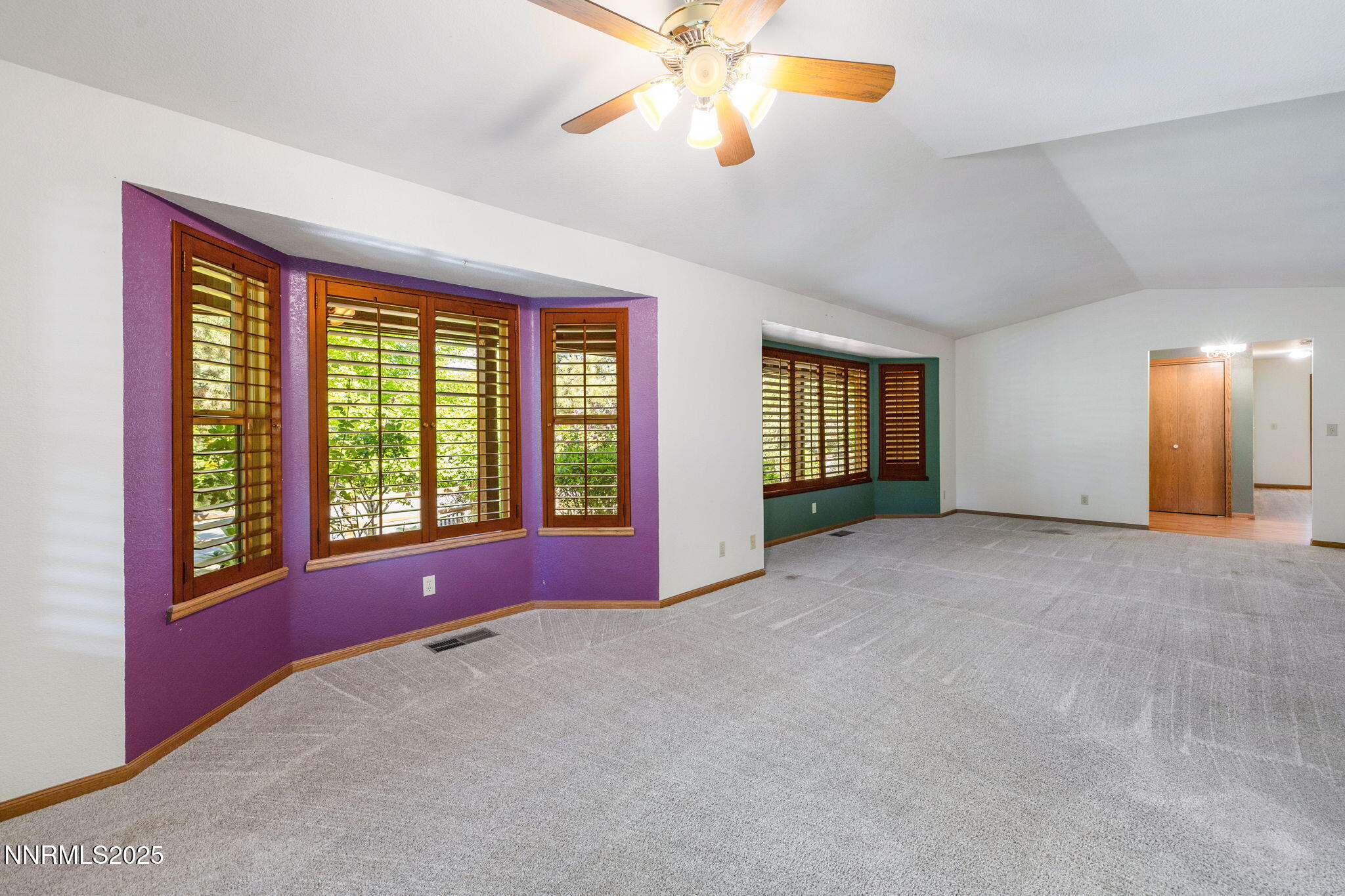 7205 Lingfield Drive Reno, NV 89502 - Photo 12 of 44 17-web-or-mls-7205 Lingfield-10