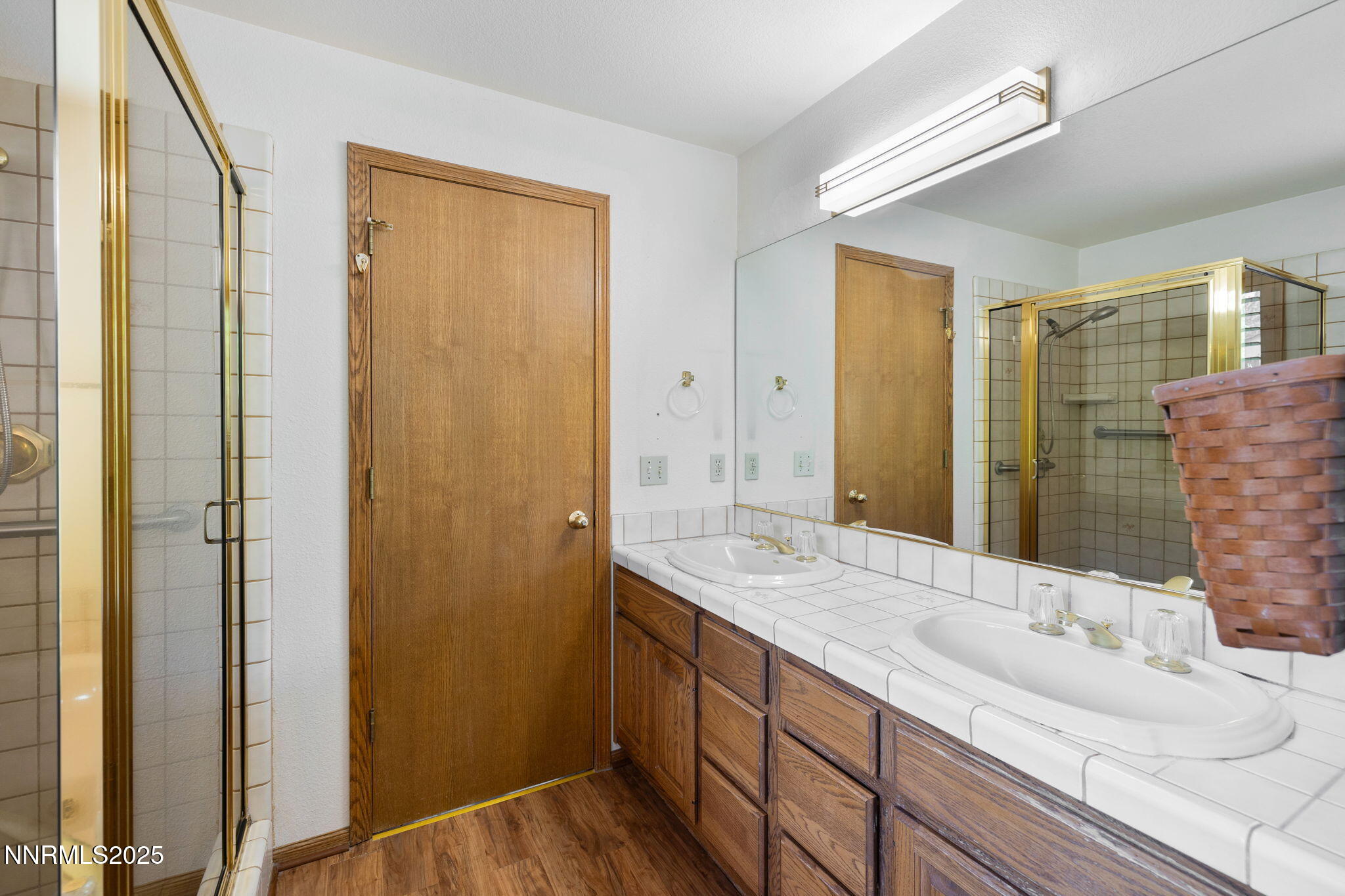 7205 Lingfield Drive Reno, NV 89502 - Photo 29 of 44 36-web-or-mls-7205 Lingfield-29