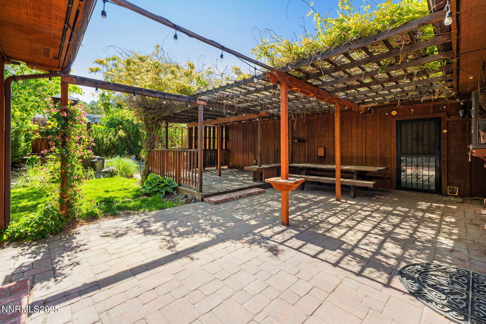 7205 Lingfield Drive Reno, NV 89502 - Photo 31 of 44 39-web-or-mls-7205 Lingfield-32