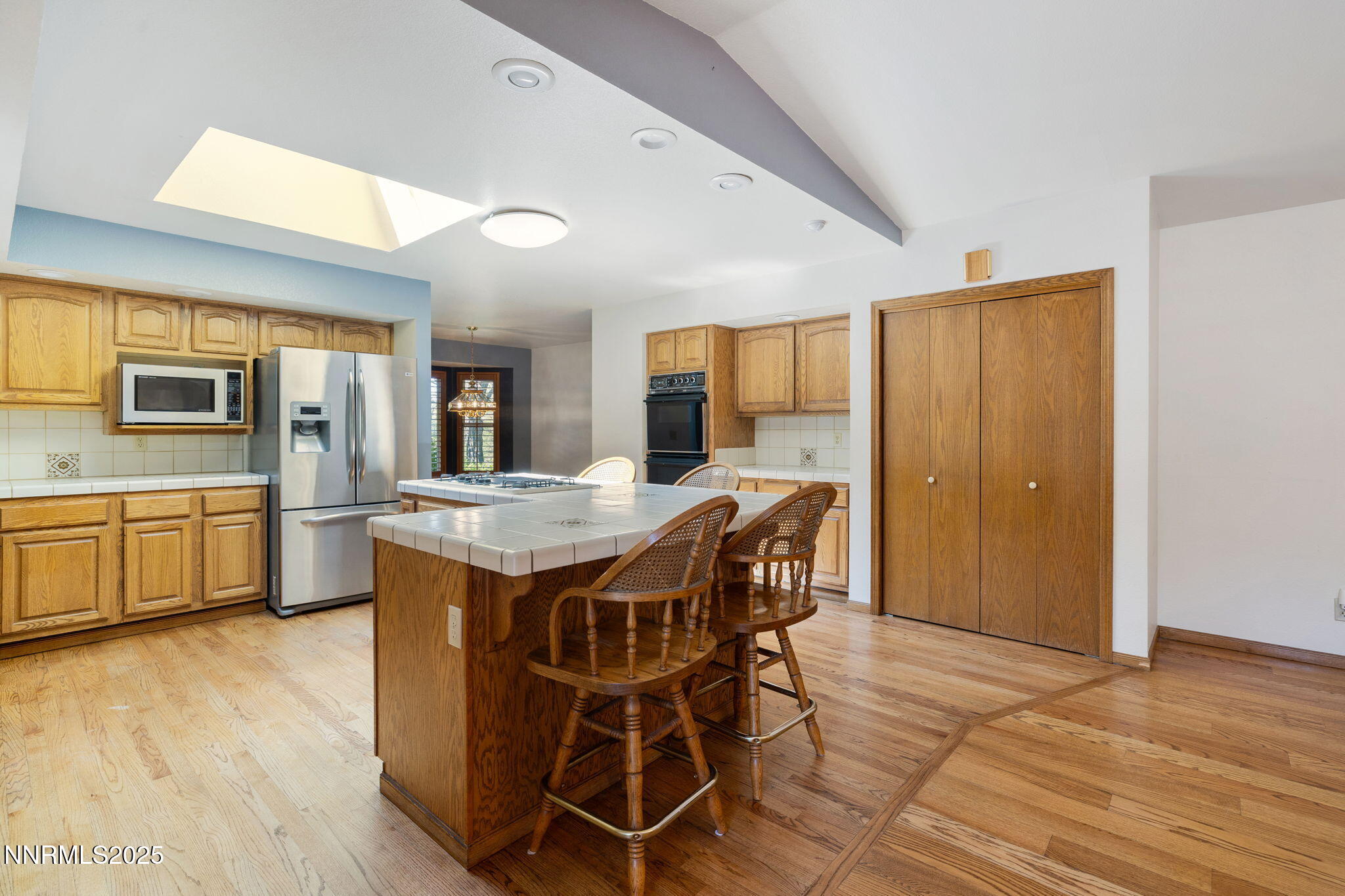 7205 Lingfield Drive Reno, NV 89502 - Photo 10 of 44 38-web-or-mls-7205 Lingfield-31