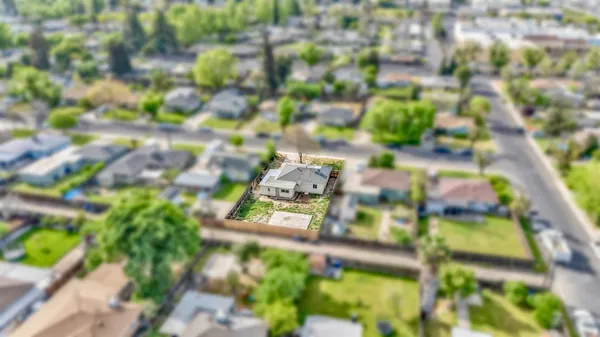 $389,999 | 209 Emerson Avenue, Modesto, CA 95350