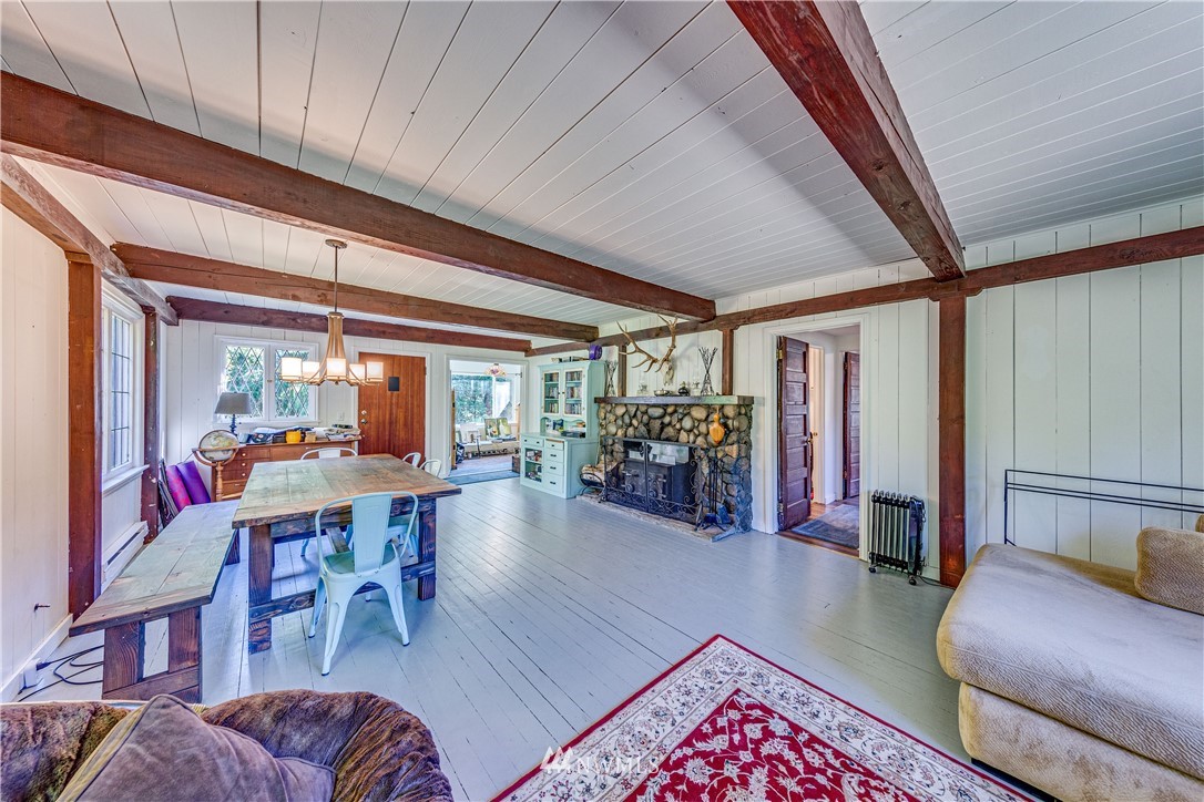 29925 Northeast Big Rock Road Carnation, WA 98014 - Photo 4 of 29 Gallery Image 4