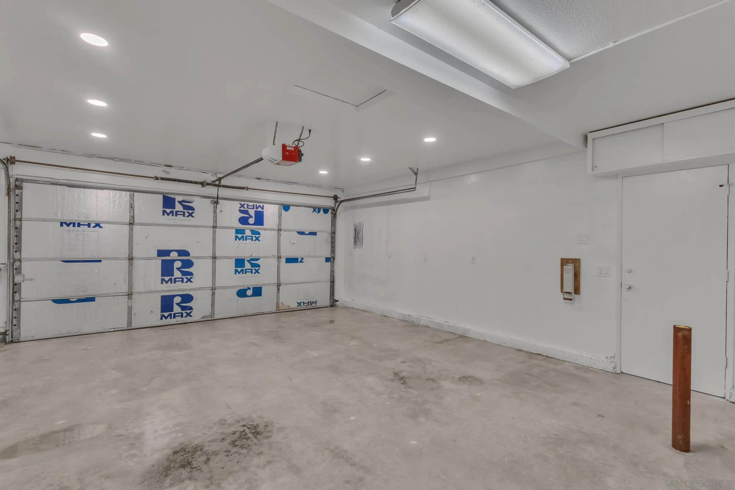 9253 Les Road Santee, CA 92071 - Photo 35 of 35 a view of an empty room