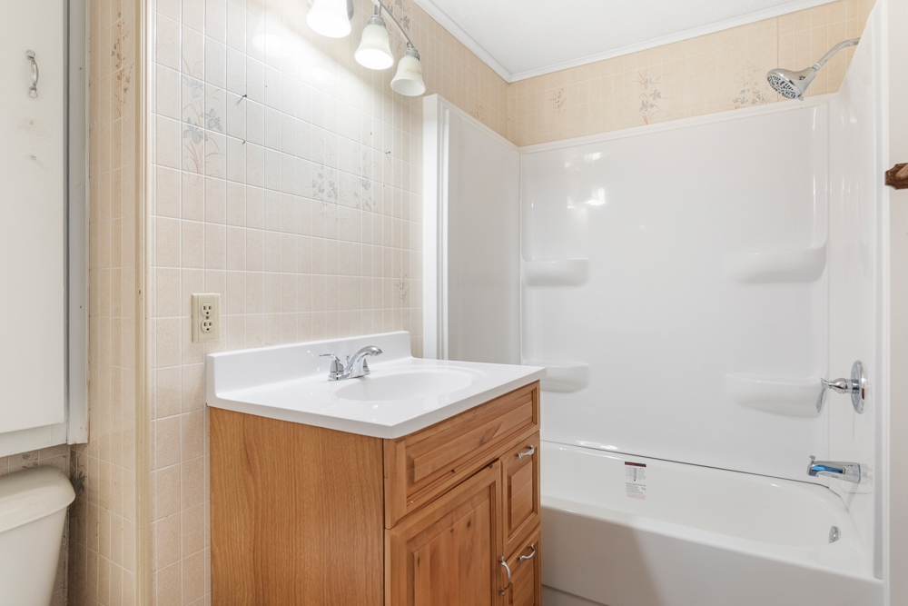 6313 West Taylor Road Muncie, IN 47304 - Photo 16 of 20 Gallery Image 16