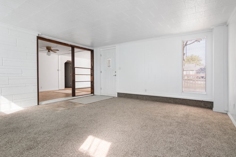 6313 West Taylor Road Muncie, IN 47304 - Photo 5 of 20 Gallery Image 5