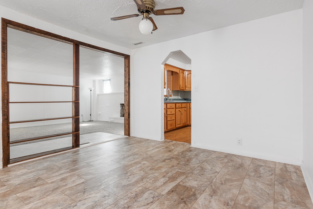 6313 West Taylor Road Muncie, IN 47304 - Photo 7 of 20 Gallery Image 7