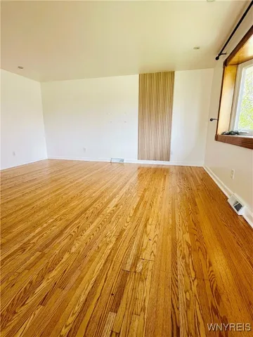 $2,100 | 91 Ceil Drive, Cheektowaga, NY 14227