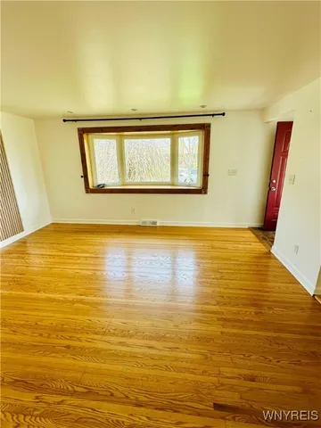 $2,100 | 91 Ceil Drive, Cheektowaga, NY 14227