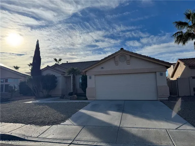 $1,951 | 1083 Hernandez Avenue, Las Vegas, NV 89123