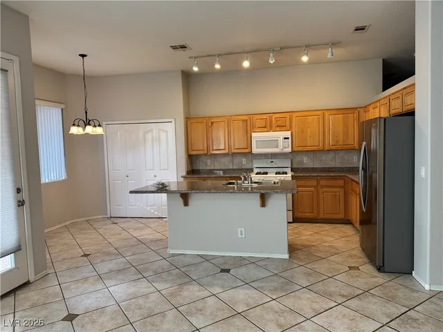 $1,951 | 1083 Hernandez Avenue, Las Vegas, NV 89123