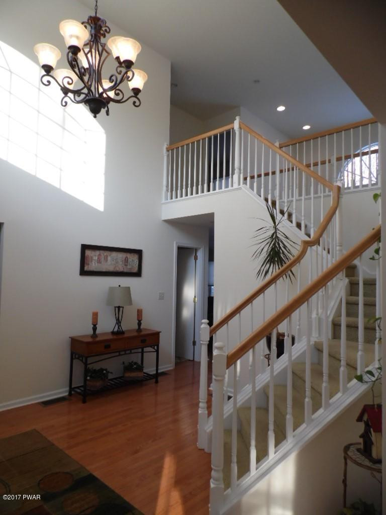 137 Hay Road Milford, PA 18337 - Photo 15 of 53 View of Foyer from Dining Room