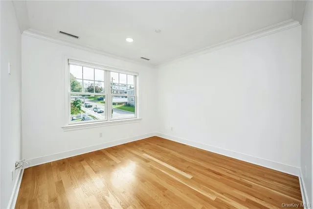 $5,250 | 233 Lincoln Avenue, Unit B, West Harrison, NY 10604