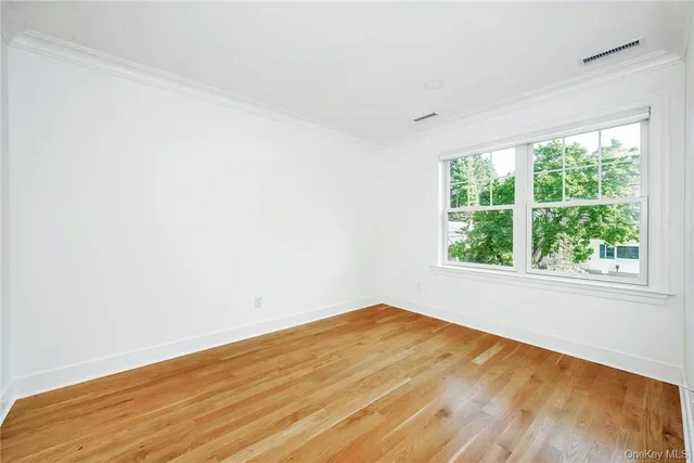 $5,250 | 233 Lincoln Avenue, Unit B, West Harrison, NY 10604