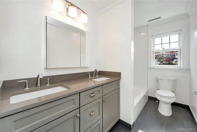 $5,250 | 233 Lincoln Avenue, Unit B, West Harrison, NY 10604