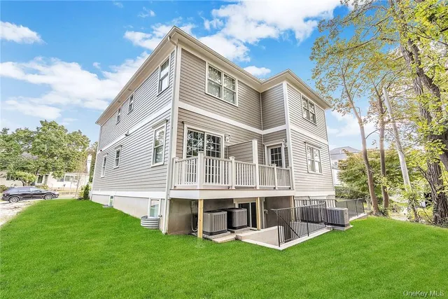 $5,250 | 233 Lincoln Avenue, Unit B, West Harrison, NY 10604