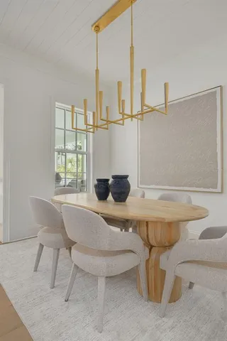 $3,695,000 | 705 17th Avenue Northeast, St. Petersburg, FL 33704