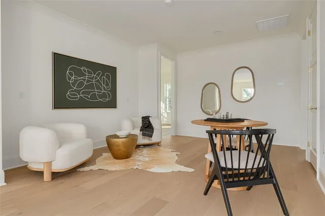 $3,695,000 | 705 17th Avenue Northeast, St. Petersburg, FL 33704