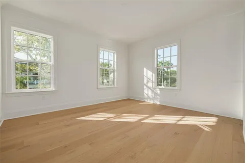 $3,695,000 | 705 17th Avenue Northeast, St. Petersburg, FL 33704