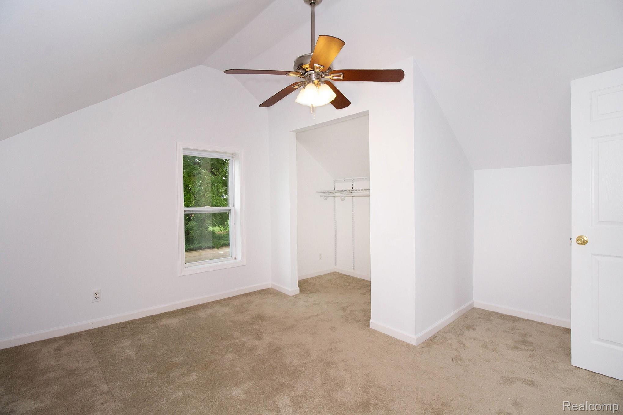 8959 North Gregory Road Fowlerville, MI 48836 - Photo 16 of 21 Second story master bedroom