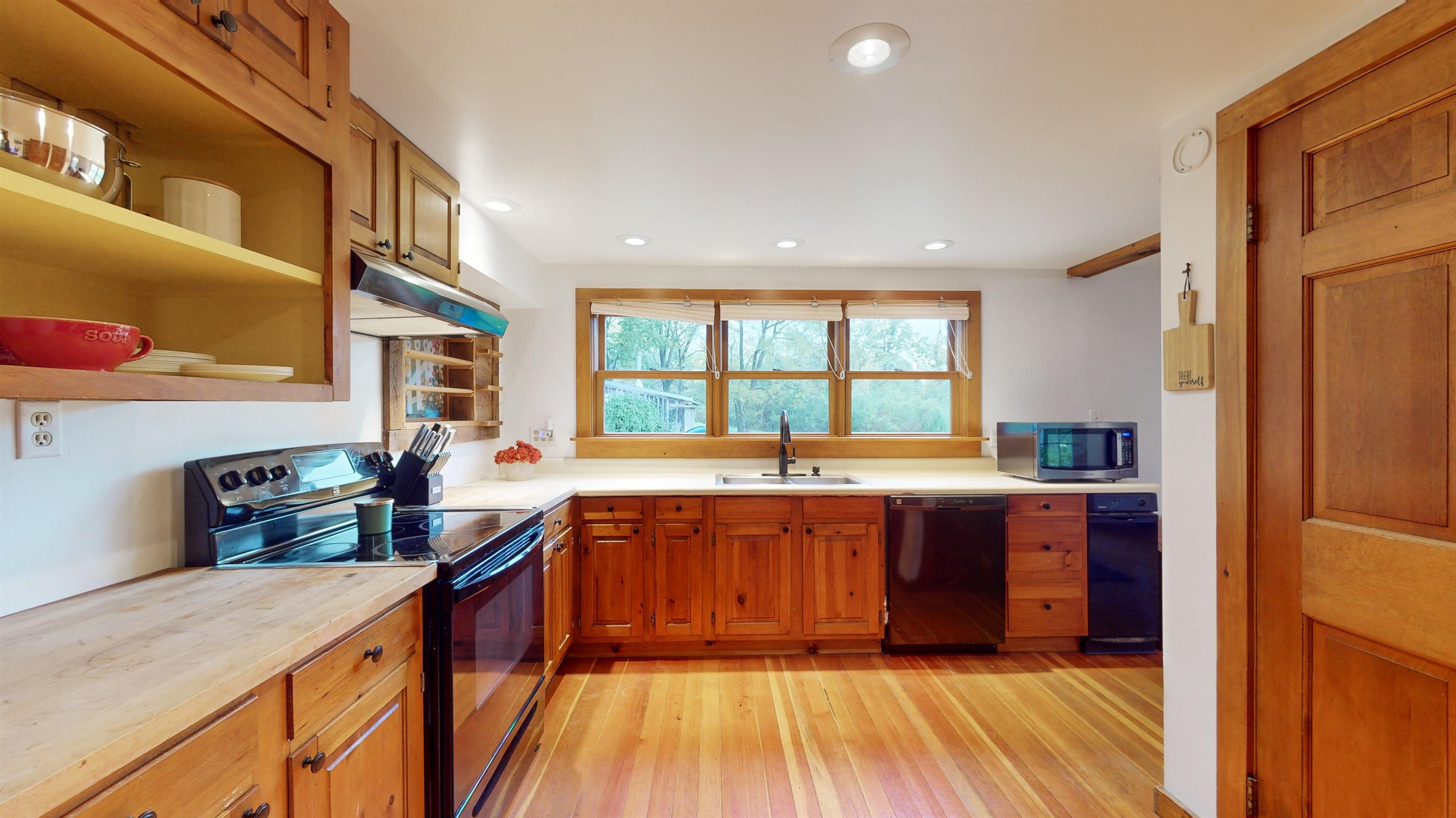 57 Lapham Bay Road Shoreham, VT 05770 - Photo 8 of 47