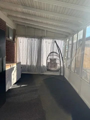 $239,500 | 2490 Pinetree Drive, Trenton, MI 48183