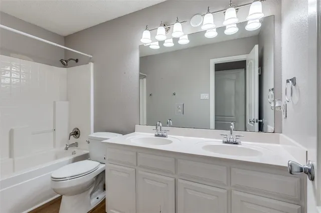 $2,150 | 8159 Kathleen Drive, Fort Worth, TX 76137