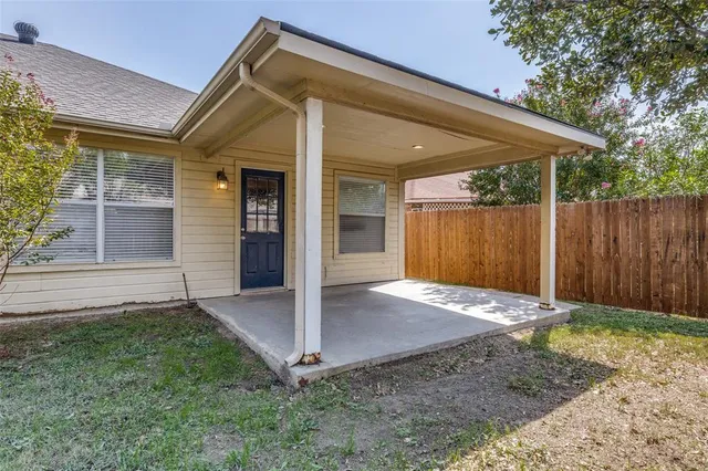 $2,150 | 8159 Kathleen Drive, Fort Worth, TX 76137