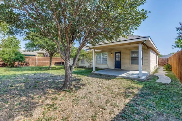 $2,150 | 8159 Kathleen Drive, Fort Worth, TX 76137