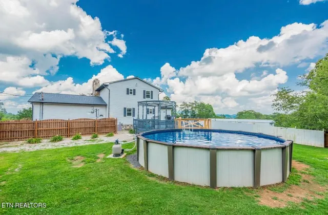 $399,900 | 6229 McNeely Road, Corryton, TN 37721