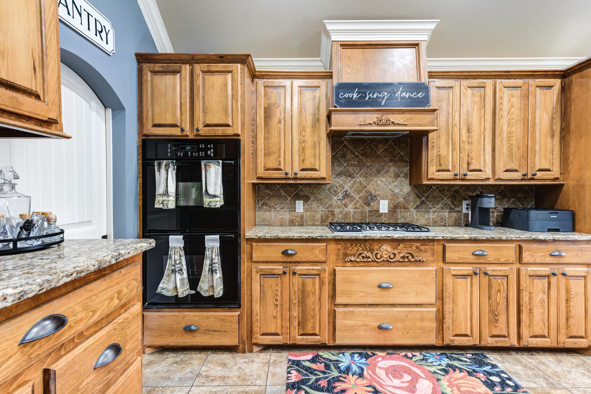 6309 76th Street Lubbock, TX 79424 - Photo 25 of 61 6309-76th-St_Lubbock-TX_23_Kitchen