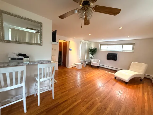 $95,000 | 2014 West 111th Street, Unit 2N, Chicago, IL 60643