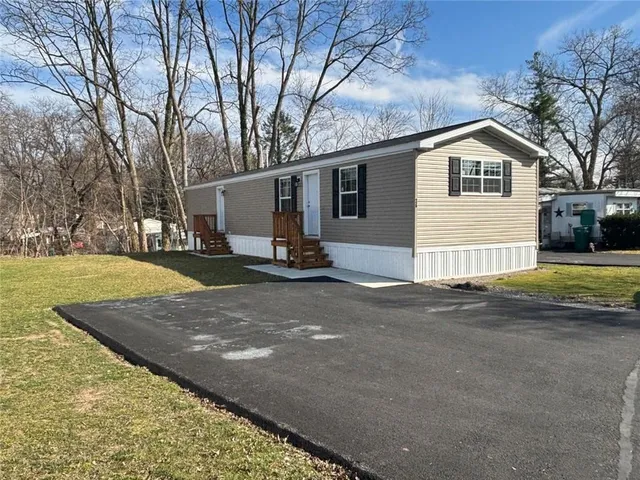 $113,777 | 26 Ewald Drive, Penfield, NY 14625