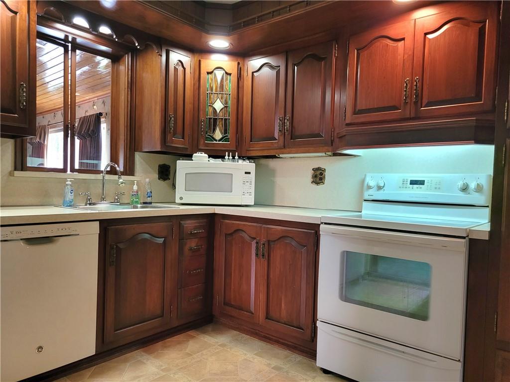 277 Voss Road Bethel Park, PA 15102 - Photo 12 of 21