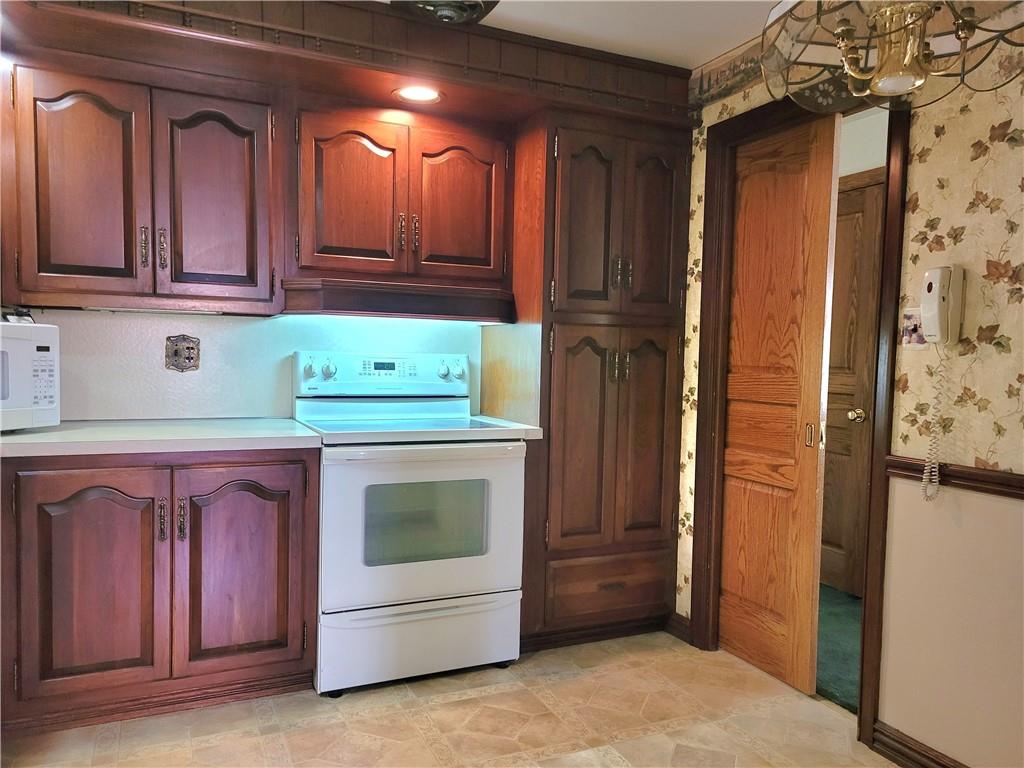 277 Voss Road Bethel Park, PA 15102 - Photo 13 of 21