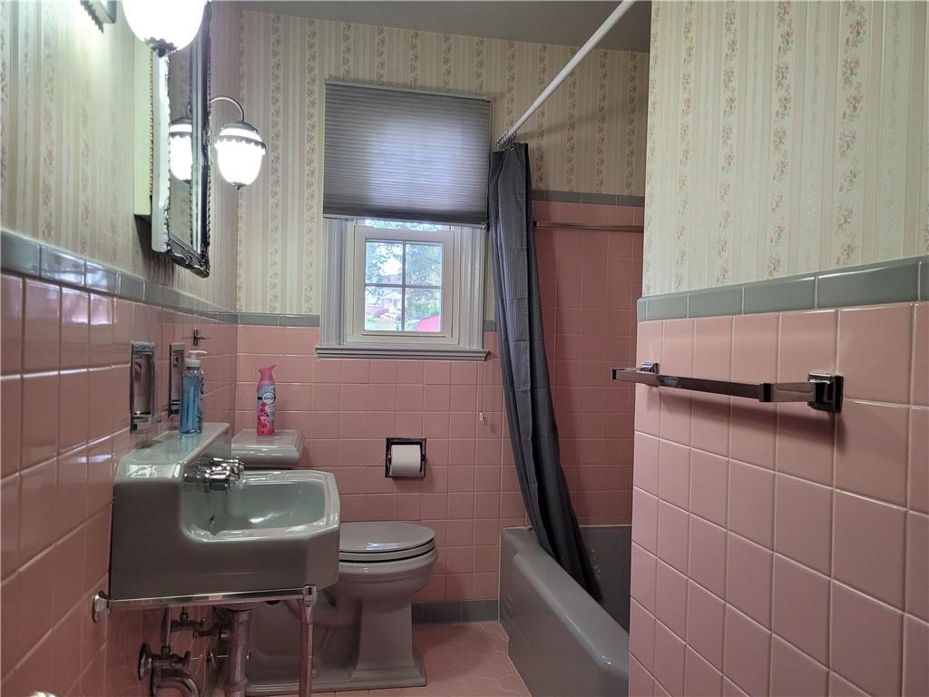 277 Voss Road Bethel Park, PA 15102 - Photo 19 of 21