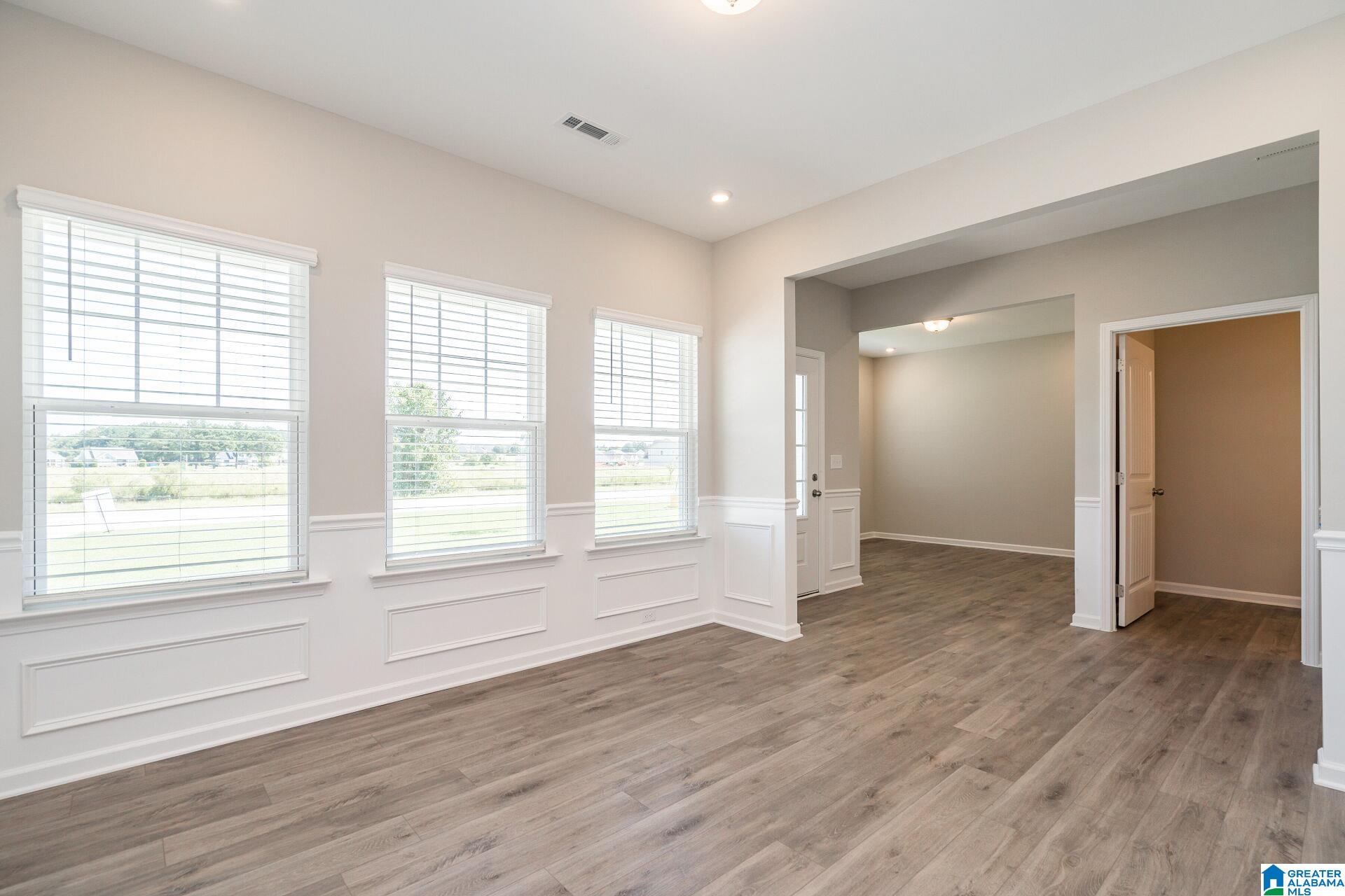 6040 Arbor Ridge Drive Moody, AL 35004 - Photo 5 of 31