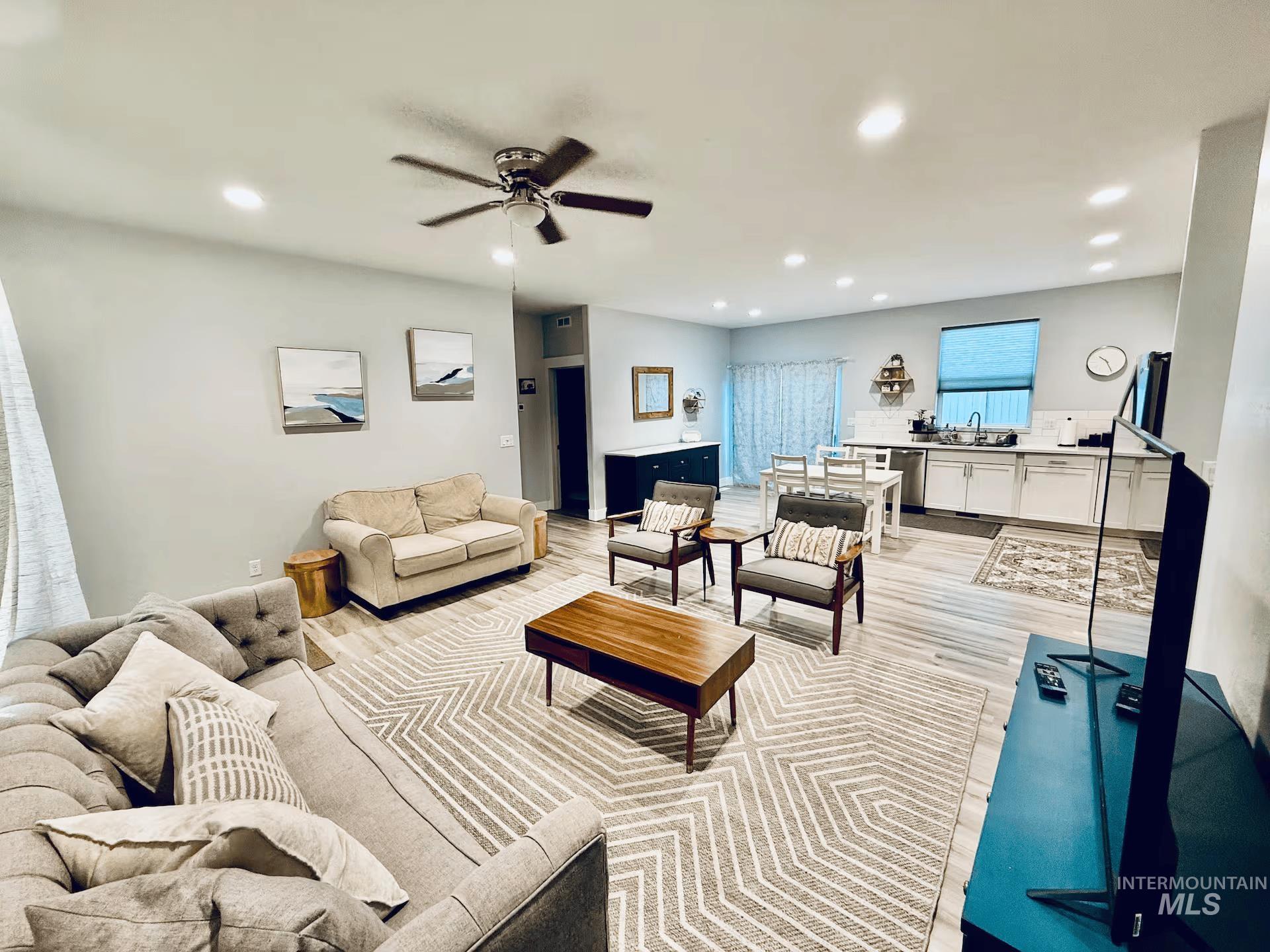 1022 Trapper Peak Road Kimberly, ID 83341 - Photo 2 of 12