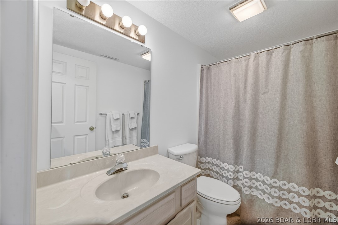 611 Lazy Days Road, Unit D1 Osage Beach, MO 65065 - Photo 16 of 30