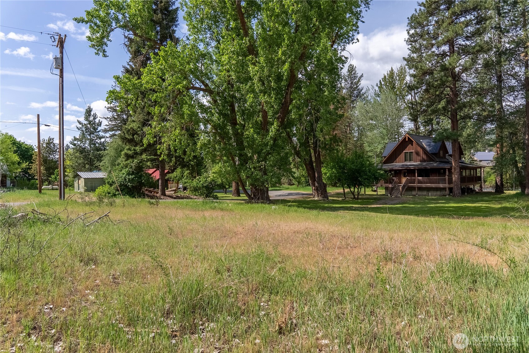 623 Main Street Winthrop, WA 98862 - Photo 10 of 22